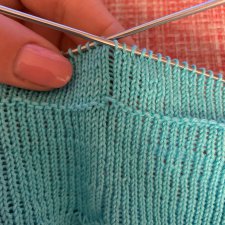 Вопрос к рукодельницам - вязание на 4 и более спицах