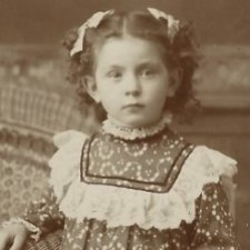 Детские образы из прошлого.