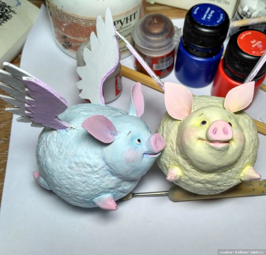 МК Крылатые Свинки из папье-машее