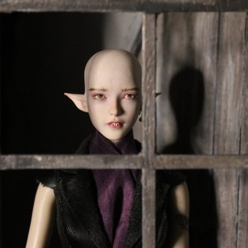 "Девушка в окне" ООАК моего авторства Носферата