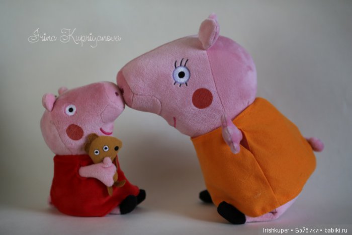 Кукла интерактивная Карапуз и Свинки (топик в розовых тонах)