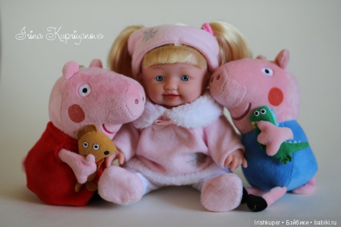 Кукла интерактивная Карапуз и Свинки (топик в розовых тонах)