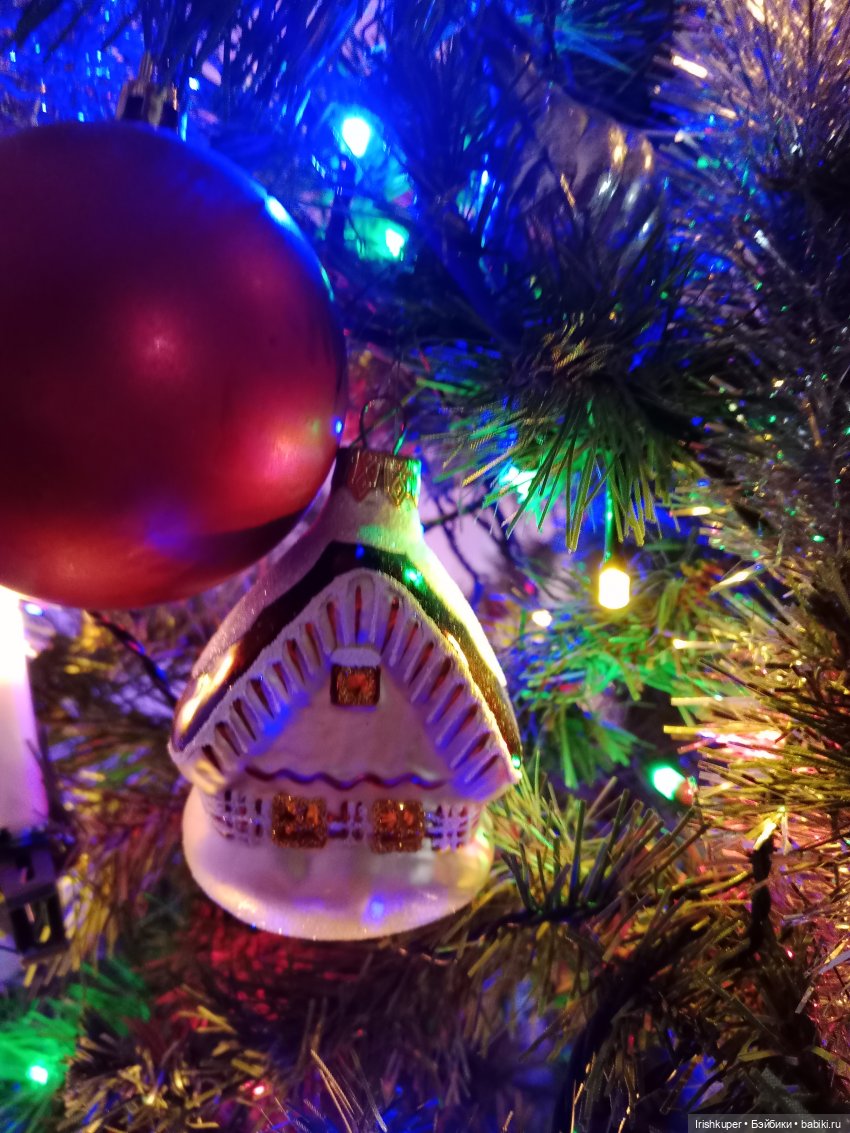 Коротко о тех, кто загадывает желания под ёлкой)