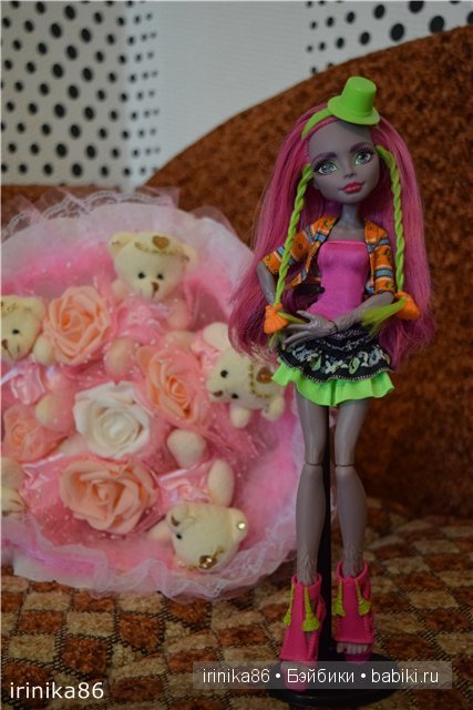 Монстр Хай... любовь с первого взгляда