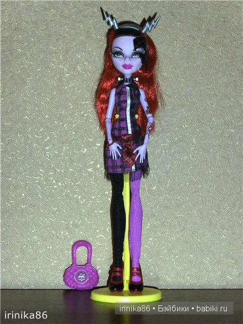 Монстр Хай... любовь с первого взгляда