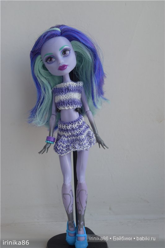 И Монстры любят наряжаться)))