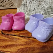 Ботиночки и туфельки -3 пары .