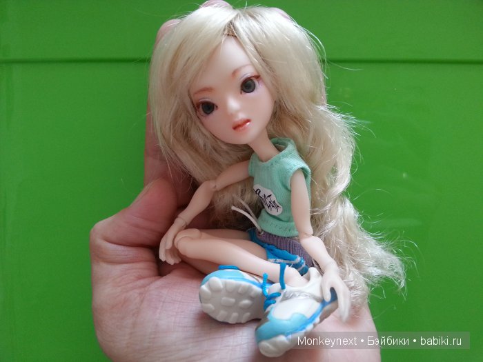 Моя крошка на ладошке Китти (фото 6)