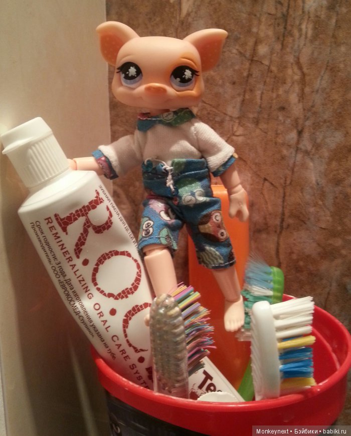 Шьем Венечке наряды [продолжение]