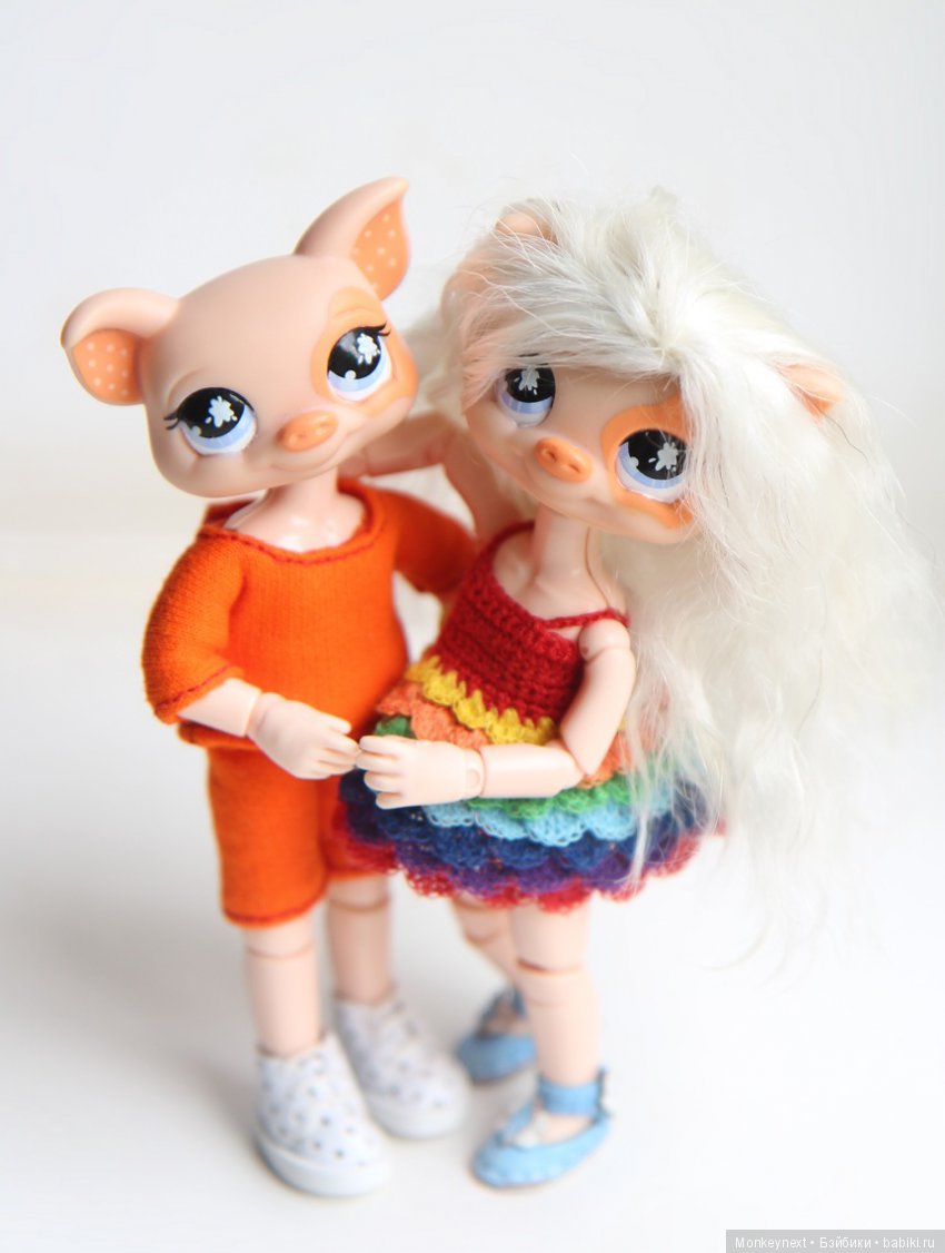 Варя и Веня вернулись с поездки на море