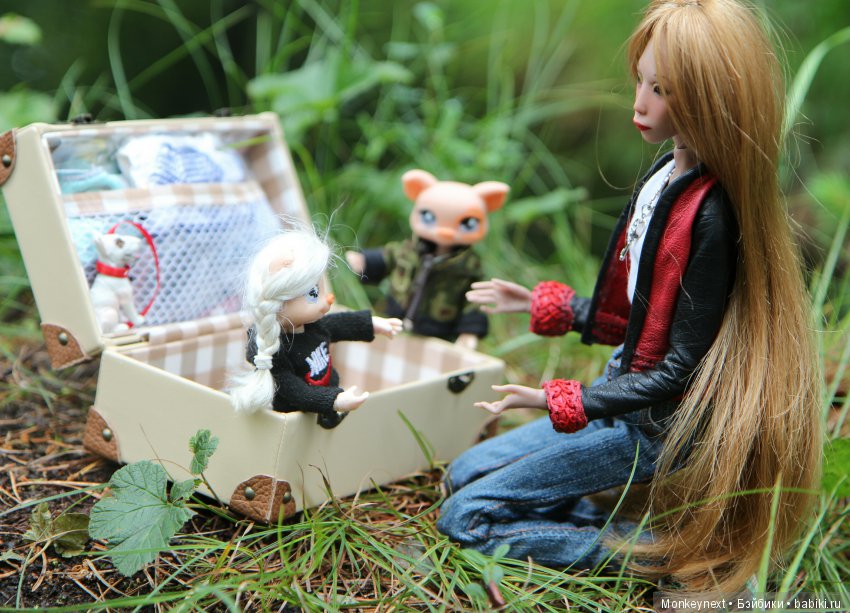 На даче. Часть 1. Веня, Варя и Бахати