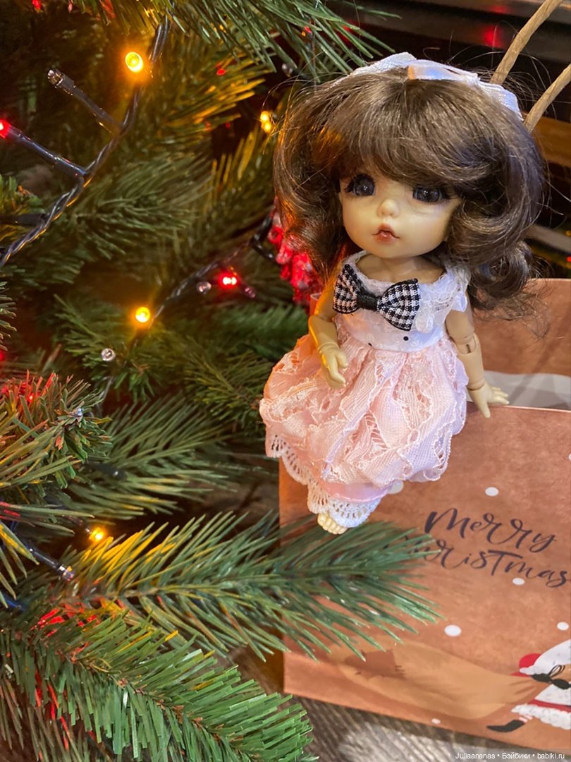 Никогда не поздно фотографироваться с новогодней ёлкой | Бэйбики Никогда не поздно фотографироваться с новогодней ёлкой (фото 3)