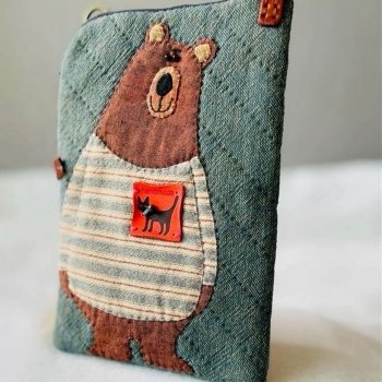 Аппликация из текстиля