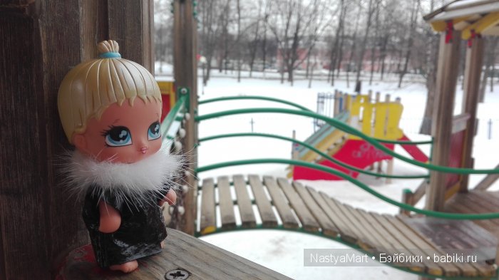 Снежная прогулка моего ангелочка 2