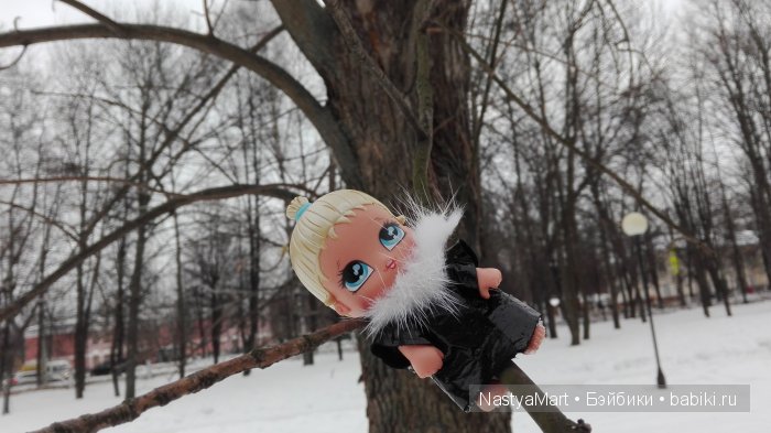 Снежная прогулка моего ангелочка 2