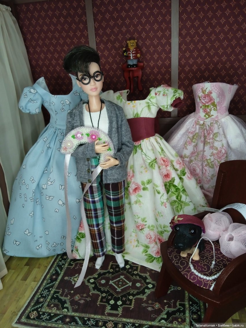 Ателье для кукол "Мышкин дом". Платье для принцессы (фото 6)