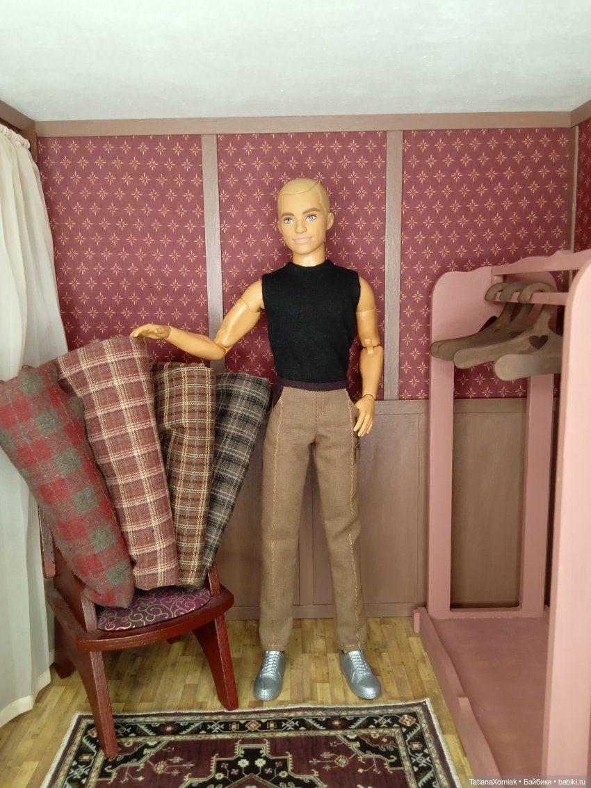 Ателье для кукол "Мышкин дом". Ёлка и Кен в пальто (фото 2)