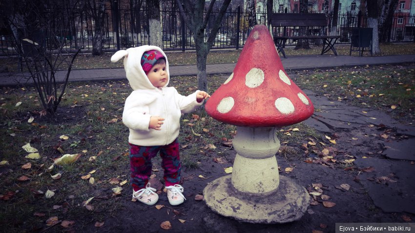 Lee Middleton School days - Прогулка (фото 6)