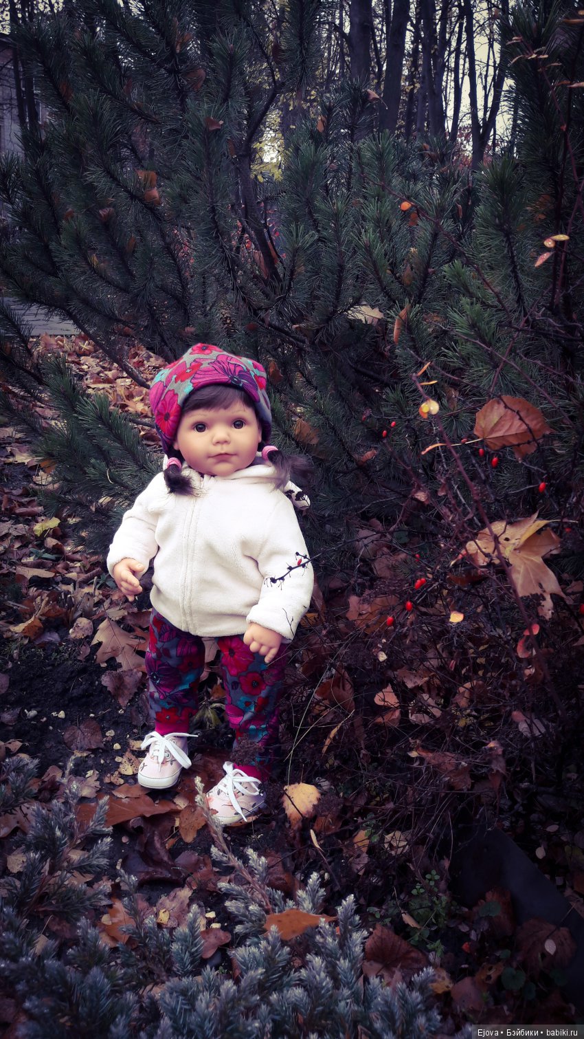 Lee Middleton School days - Прогулка