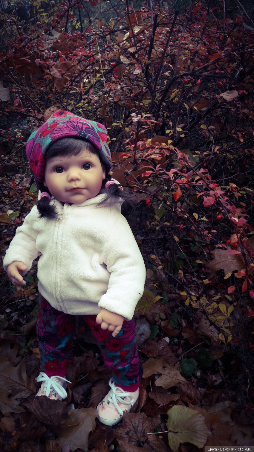 Lee Middleton School days - Прогулка (фото 2)