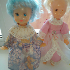 Две девочки