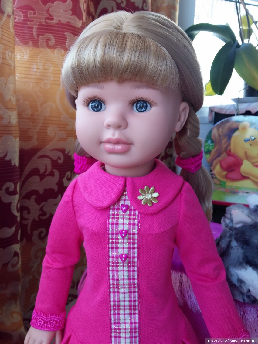 Обновки для Мишельки. Паола Рейна 60 см (фото 2)
