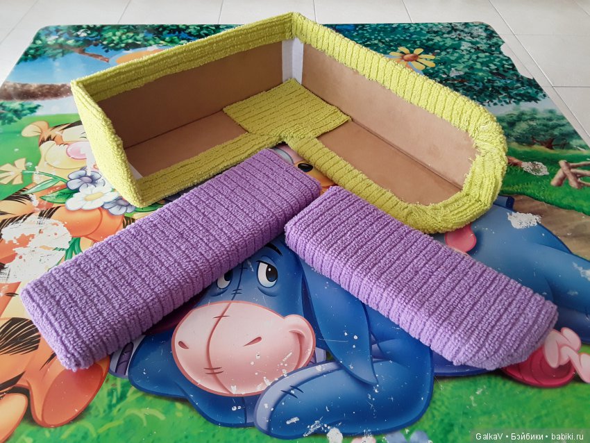 МК диванчика для малышек и не только