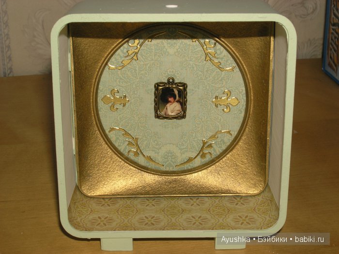 Кто живет в будильнике? Императрица (фото 4)