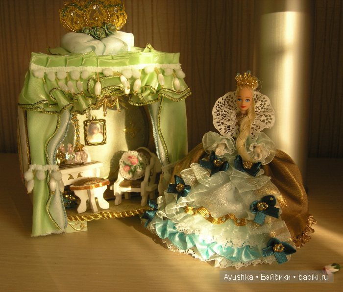 Кто живет в будильнике? Императрица