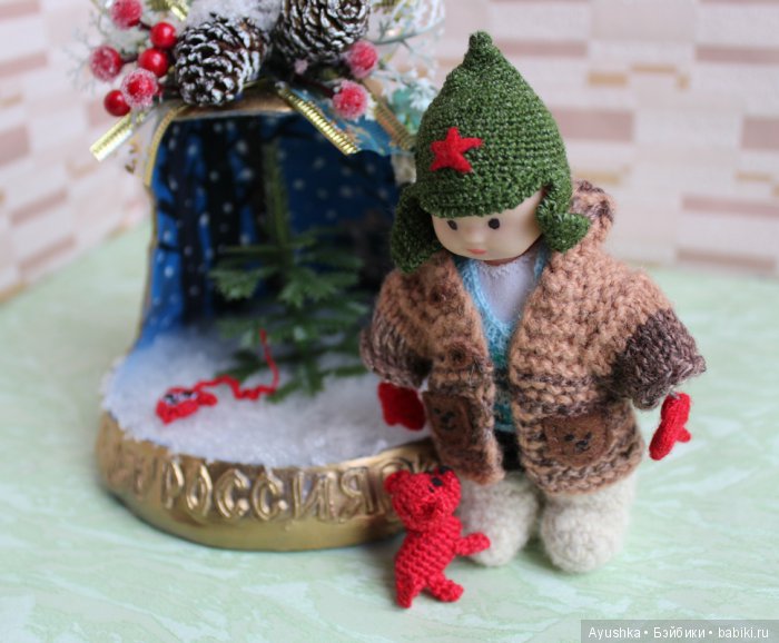 Новогодняя кукольная миниатюра - ночник по мотивам мультфильма СССР "Варежка"