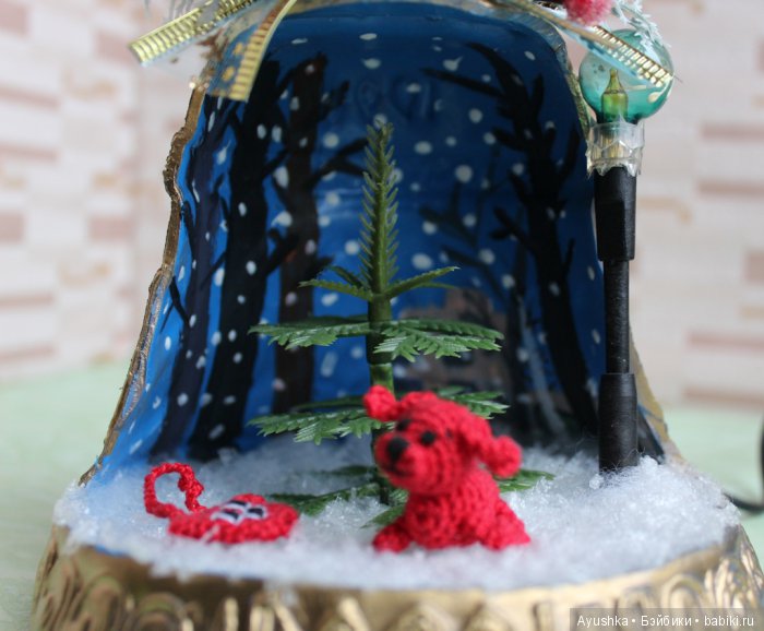 Новогодняя кукольная миниатюра - ночник по мотивам мультфильма СССР "Варежка" (фото 7)