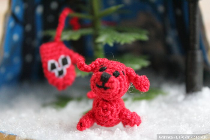 Новогодняя кукольная миниатюра - ночник по мотивам мультфильма СССР "Варежка" (фото 10)