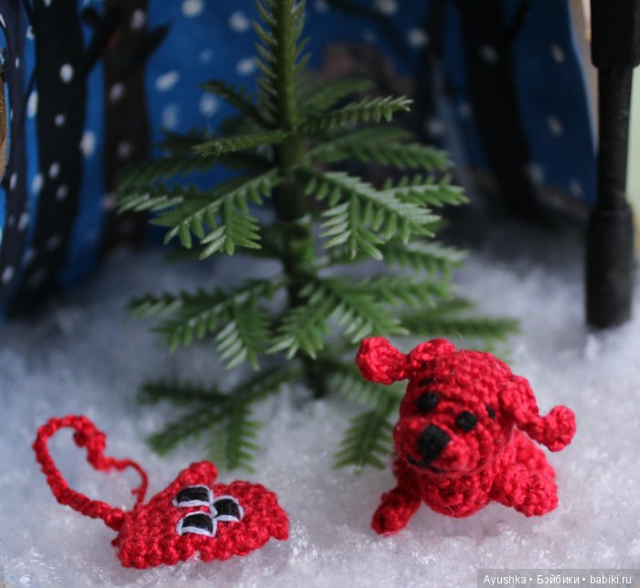 Новогодняя кукольная миниатюра - ночник по мотивам мультфильма СССР "Варежка" (фото 6)