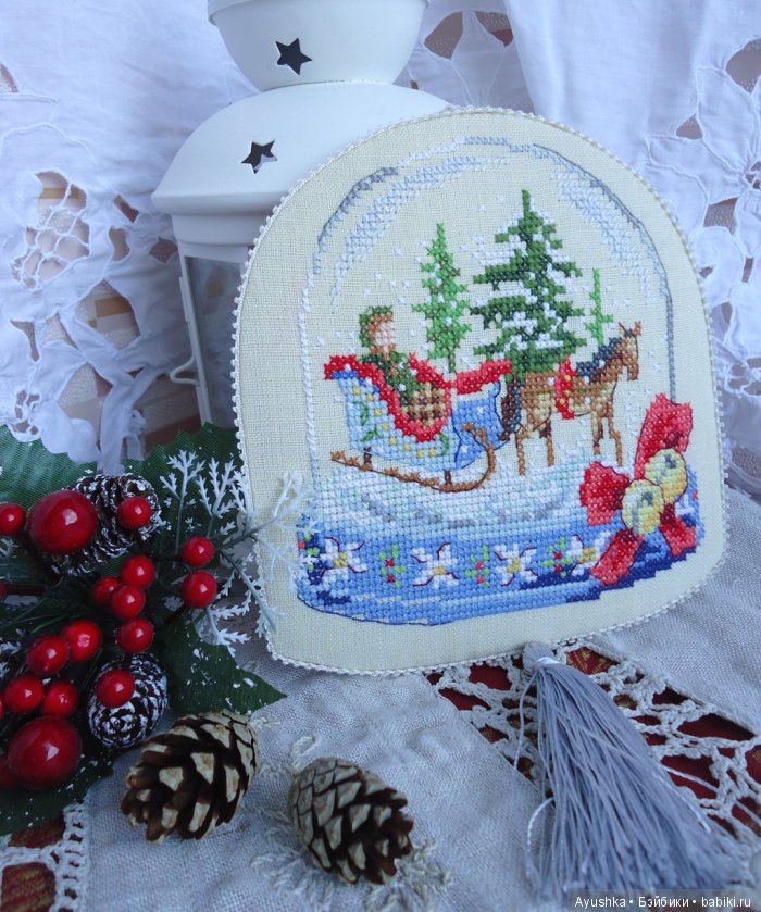 Новогодние украшения с вышивкой (фото 3)