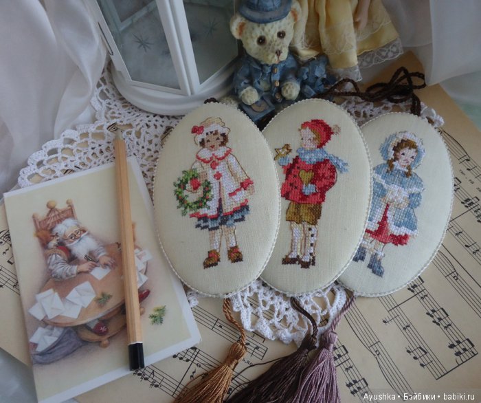 Новогодние украшения с вышивкой