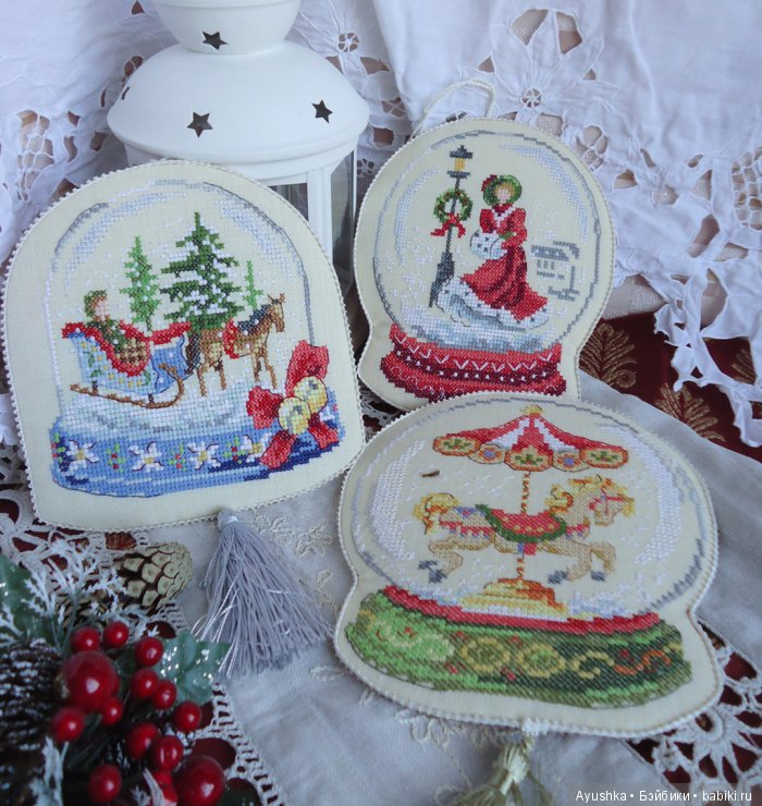 Новогодние украшения с вышивкой