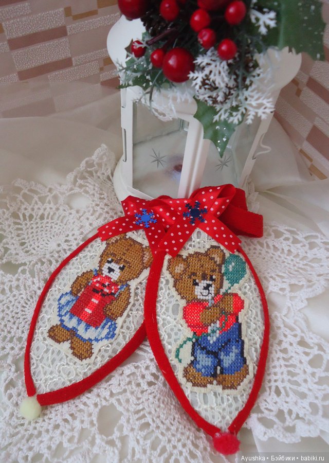 Новогодние украшения с вышивкой