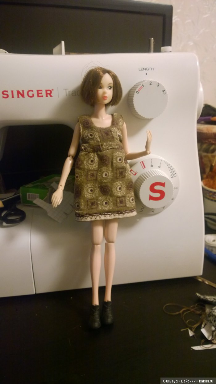 Аюми в сарафане