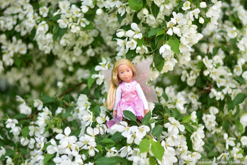 Маленькая фея Большого Цветочного Дерева