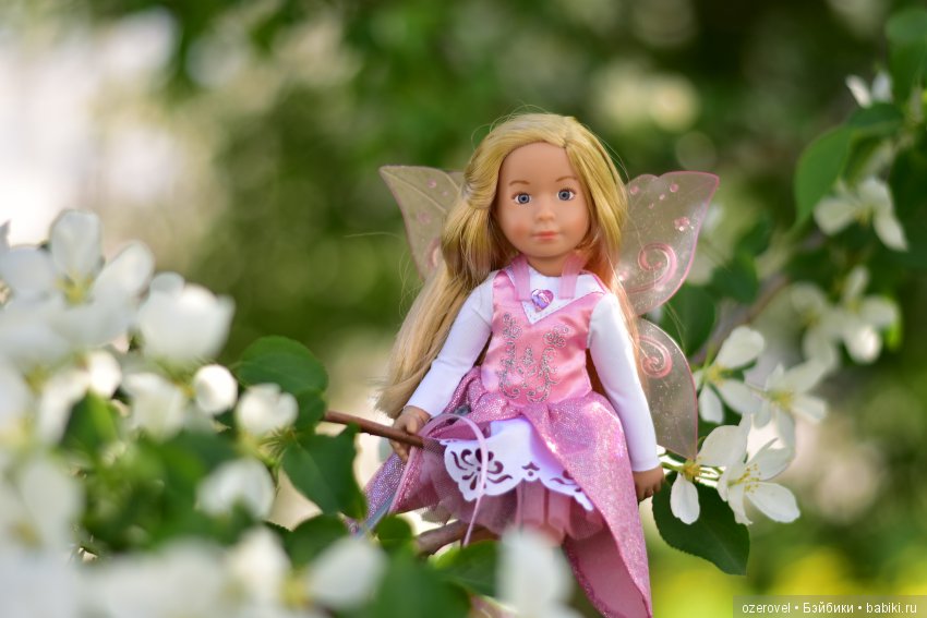 Маленькая фея Большого Цветочного Дерева