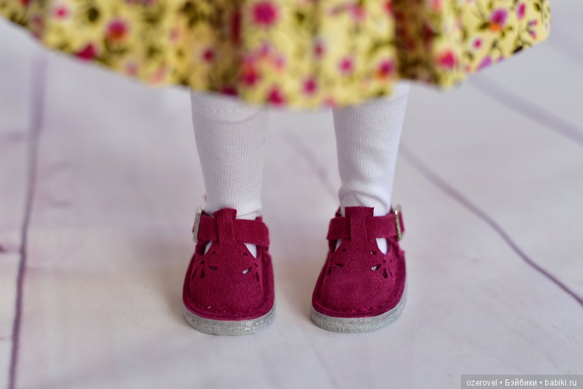 Куклы тоже любят новую обувь - 2 (фото 2)