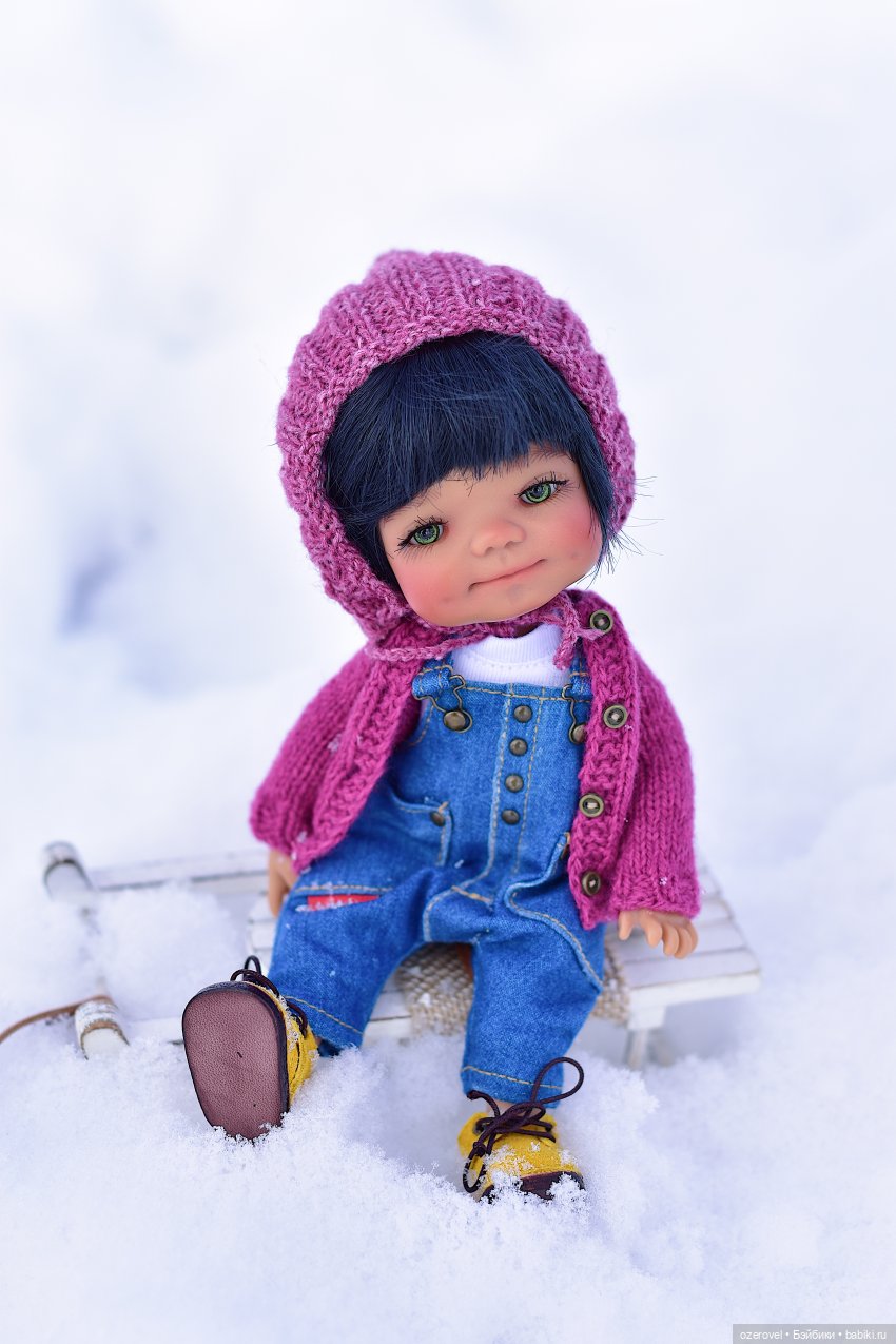 Что делать на улице весной??? Только кататься на санках