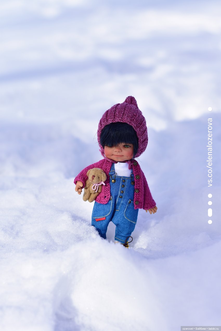 Что делать на улице весной??? Только кататься на санках