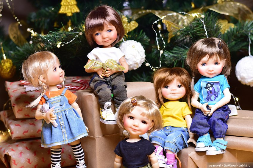 Елку нарядили, подарки приготовили.. устали.. присели отдохнуть | Бэйбики Елку нарядили, подарки приготовили.. устали.. присели отдохнуть (фото 6)