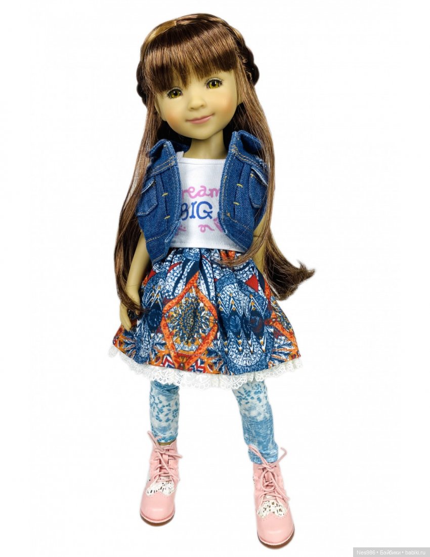 Ruby Red Fashion Friends немного истории