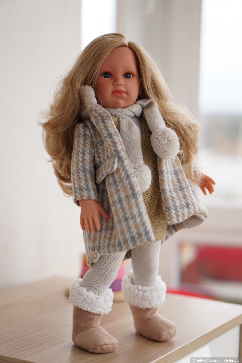 Элен от Ллоренс (Llorens) французская барышня, нежная и утонченная