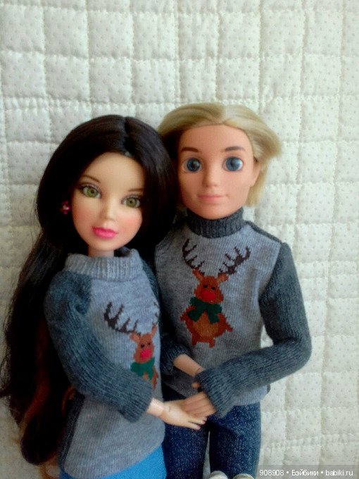 Новогодние подарки — Новый год и Рождество: праздничные фото кукол (фото 5)