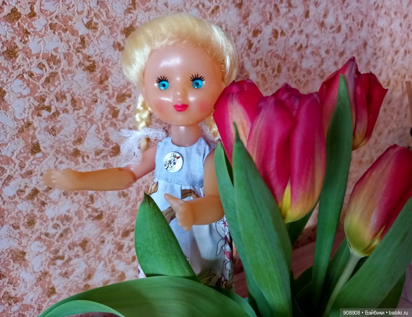 Весеннее настроение — Коллекции игровых кукол (Playline): фото полок