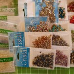 Лот для рукоделия: стразы и "жемчужный" бисер. Всё абсолютно новое. Цена за весь лот