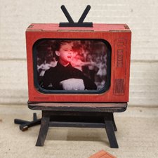 Телевизор для кукол